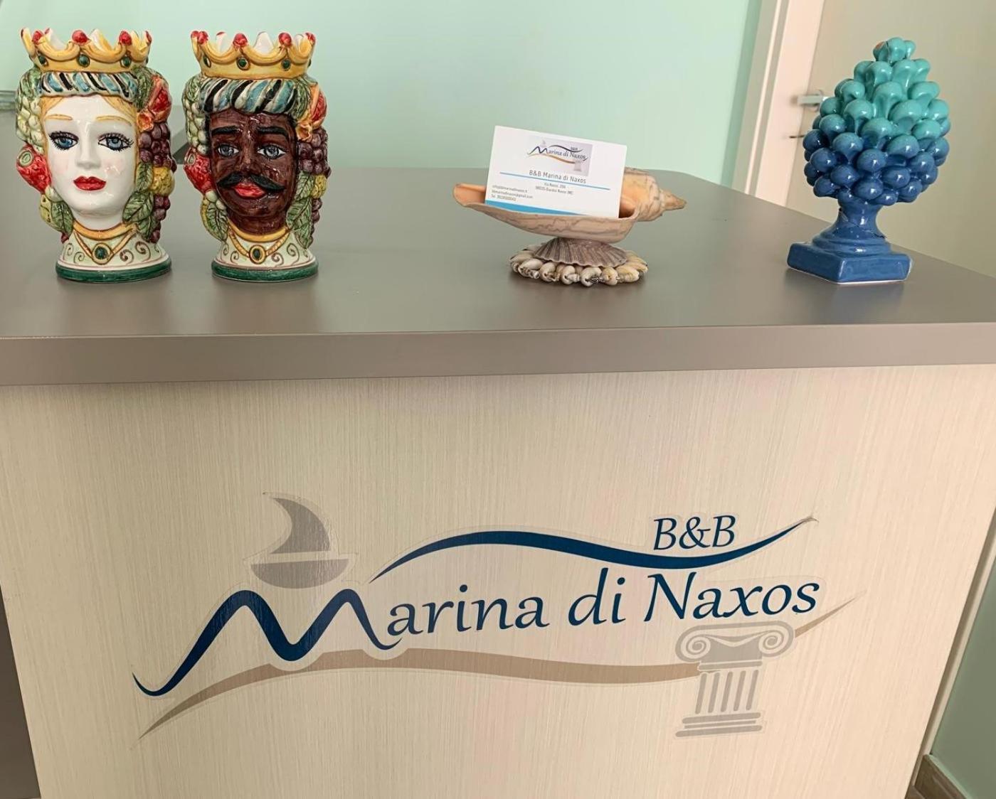 B&B Marina Di Naxos จีอาร์ดีนี นักซอส ภายนอก รูปภาพ